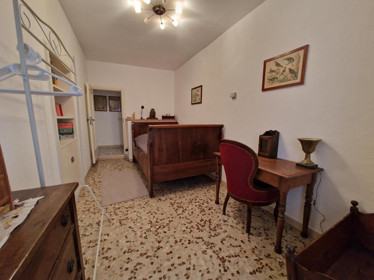 Ferienwohnung Casa Del Gufo Perinaldo Exterior foto
